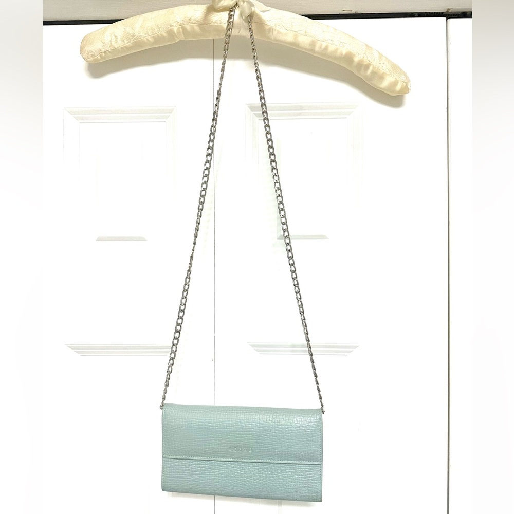 Loewe Light Blue Textured Wallet W Cream Piping. Great Condition W Chain. 💯 Auth - Picture 3 of 16